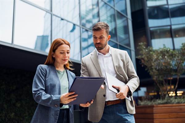 Pourquoi les fonds d’investissement misent sur le management de transition pour accélérer la création de valeur