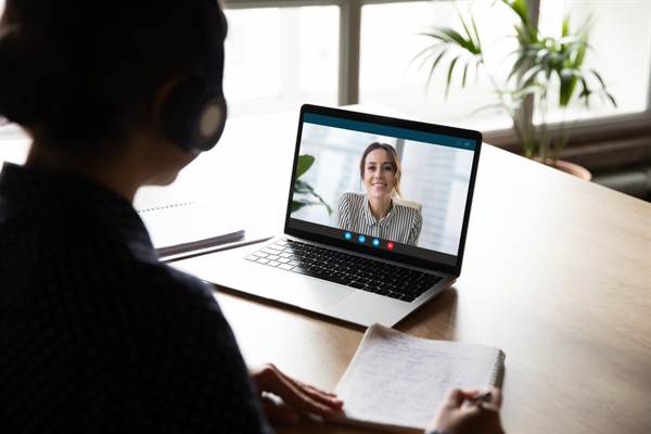 Les meilleurs conseils pour réussir votre entretien de recrutement par téléphone ou en visio